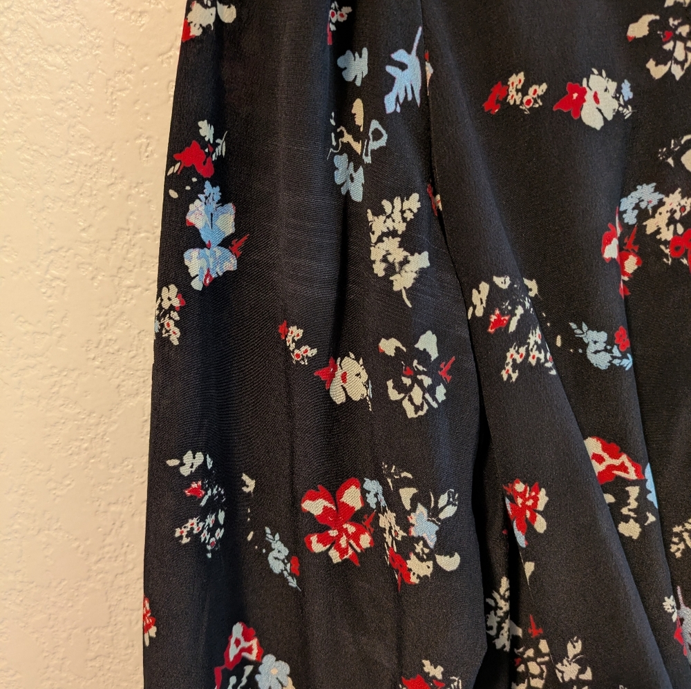 Tanya Taylor 100%Silk Floral Clusters Clio Top - Picture 10 of 11